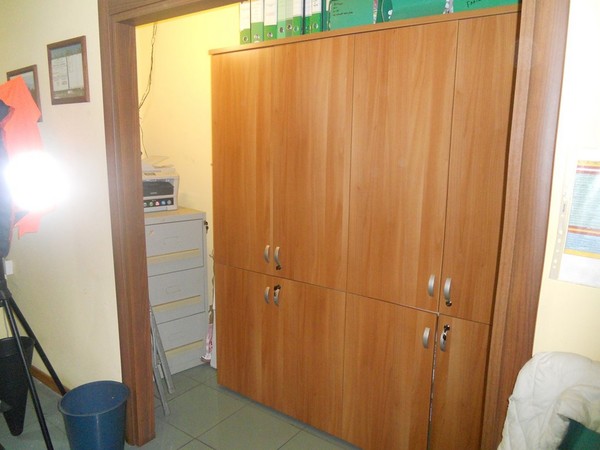 31#5325 Arredo e attrezzatura informatica in vendita - foto 25