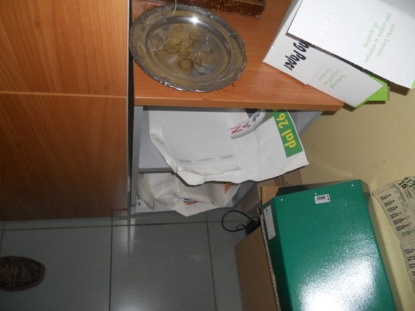 31#5325 Arredo e attrezzatura informatica in vendita - foto 28