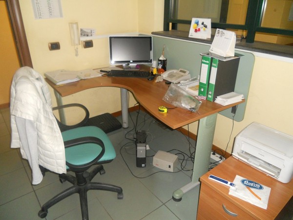 31#5325 Arredo e attrezzatura informatica in vendita - foto 55