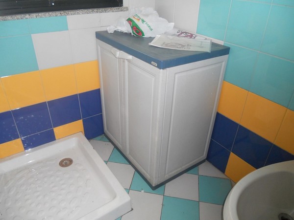 32#5325 Arredo e attrezzatura informatica in vendita - foto 18
