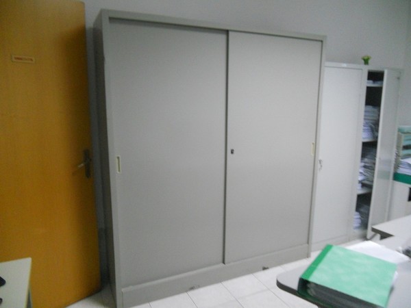 32#5325 Arredo e attrezzatura informatica in vendita - foto 61
