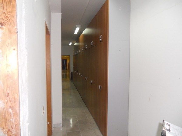 32#5325 Arredo e attrezzatura informatica in vendita - foto 66