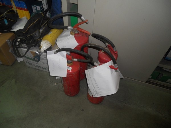 33#5325 Arredo e attrezzatura da ufficio e mensa in vendita - foto 9