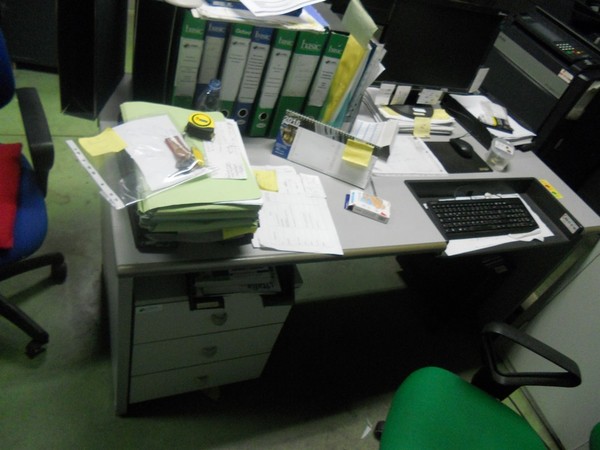 33#5325 Arredo e attrezzatura da ufficio e mensa in vendita - foto 20