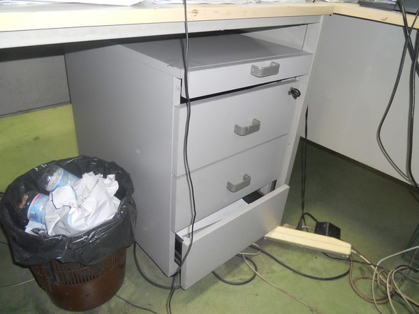 33#5325 Arredo e attrezzatura da ufficio e mensa in vendita - foto 56