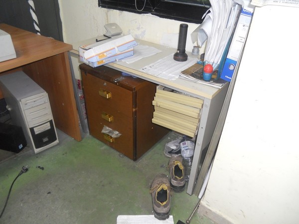 33#5325 Arredo e attrezzatura da ufficio e mensa in vendita - foto 84