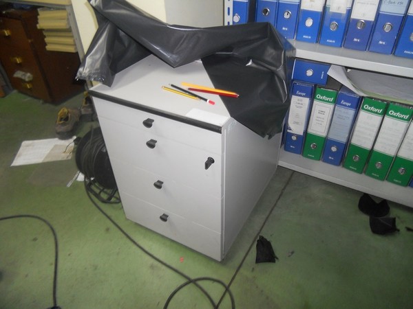 33#5325 Arredo e attrezzatura da ufficio e mensa in vendita - foto 96