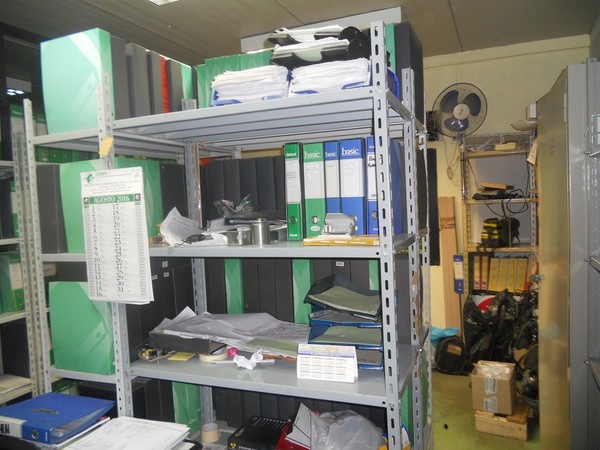 33#5325 Arredo e attrezzatura da ufficio e mensa in vendita - foto 137