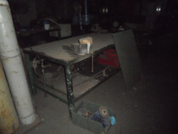 34#5325 Banchi in ferro da officina in vendita - foto 8