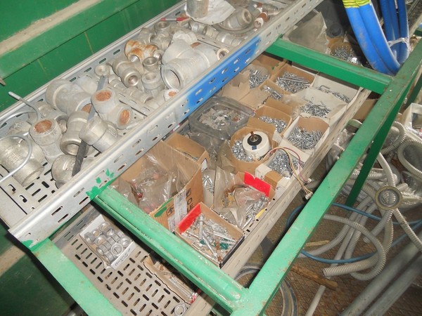 5#5325 Prefabbricato in ferro adibito ad officina mobile in vendita - foto 15