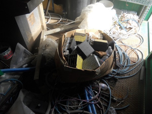 5#5325 Prefabbricato in ferro adibito ad officina mobile in vendita - foto 19