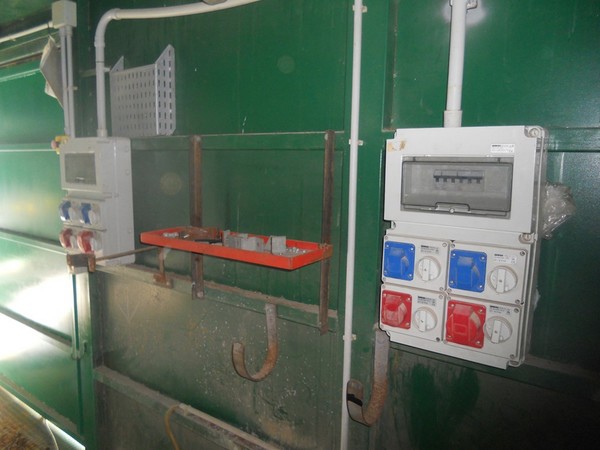 5#5325 Prefabbricato in ferro adibito ad officina mobile in vendita - foto 42