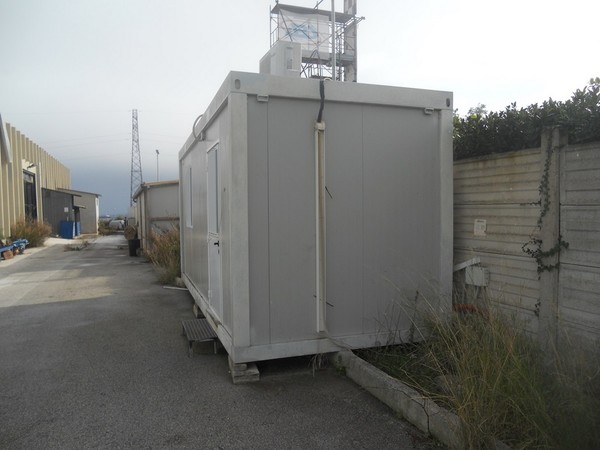 6#5325 Prefabbricato adibito a spogliatoio in vendita - foto 3