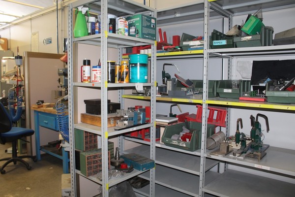 1#5330 Arredi e attrezzatura da laboratorio in vendita - foto 11