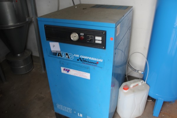 7#5330 Impianto di aspirazione e compressori in vendita - foto 1