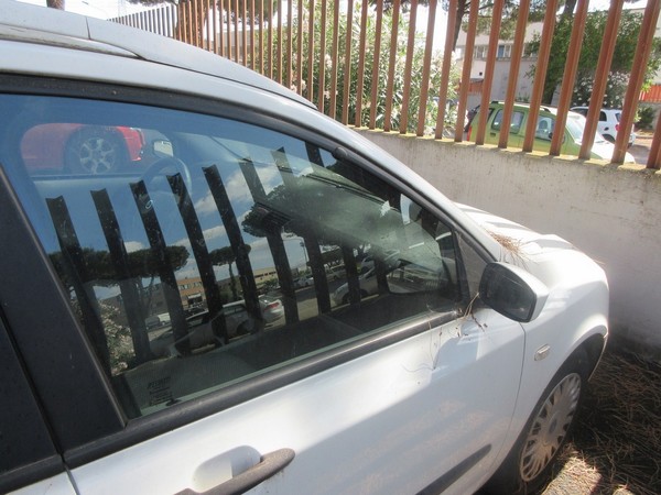 2#5331 Autovettura Fiat Stilo Van in vendita - foto 8