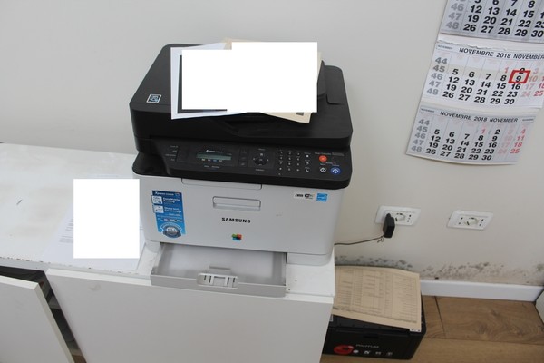1#5333 Attrezzatura e arredi da ufficio in vendita - foto 2