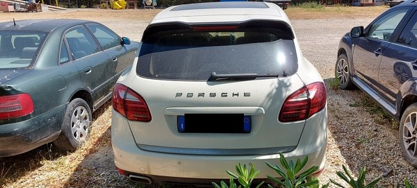 2#5334 Autovettura Porsche Cayenne in vendita - foto 4