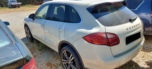 2#5334 Autovettura Porsche Cayenne in vendita - foto 5