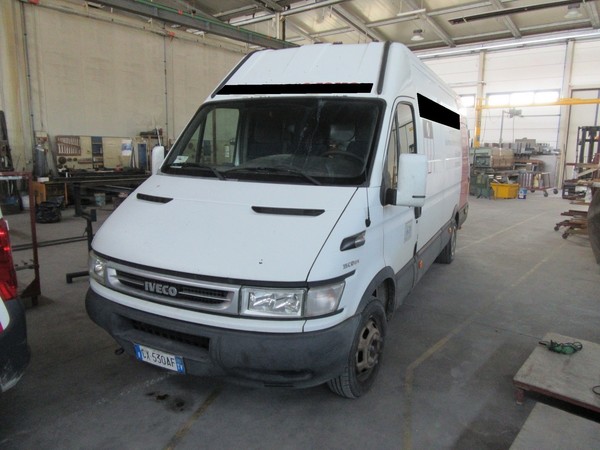 101#5339 Autocarro Iveco Daily in vendita - foto 1