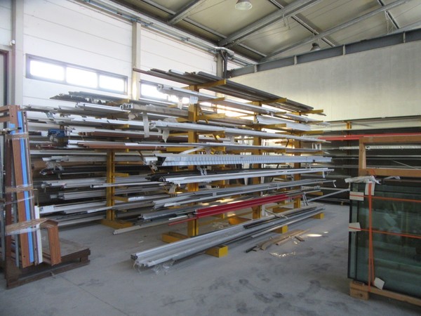 90#5339 Rimanenze magazzino per serramenti in vendita - foto 1