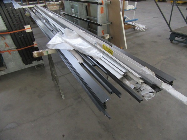 90#5339 Rimanenze magazzino per serramenti in vendita - foto 149