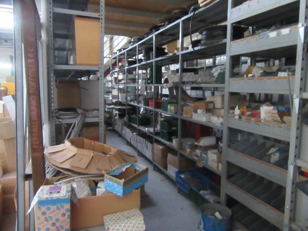 90#5339 Rimanenze magazzino per serramenti in vendita - foto 167
