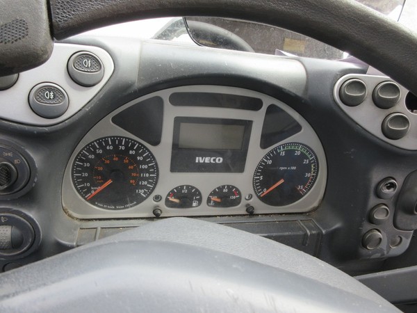 1#5340 Autocarro Iveco 75 in vendita - foto 17