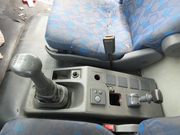 1#5340 Autocarro Iveco 75 in vendita - foto 18