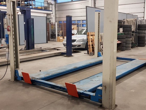 1#5348 Attrezzature officina e ricambi per automezzi industriali in vendita - foto 48