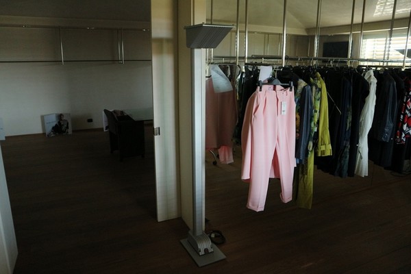 1#5354 Arredo ufficio e macchinari per produzione tessile in vendita - foto 5