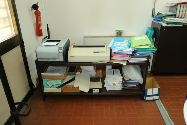 1#5354 Arredo ufficio e macchinari per produzione tessile in vendita - foto 21