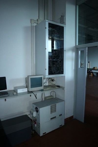 1#5354 Arredo ufficio e macchinari per produzione tessile in vendita - foto 31