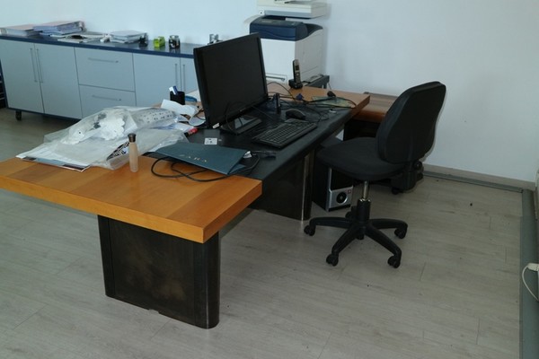 1#5354 Arredo ufficio e macchinari per produzione tessile in vendita - foto 32