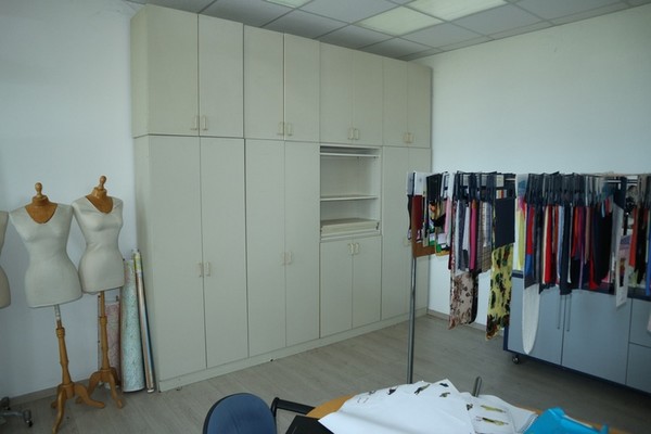 1#5354 Arredo ufficio e macchinari per produzione tessile in vendita - foto 36