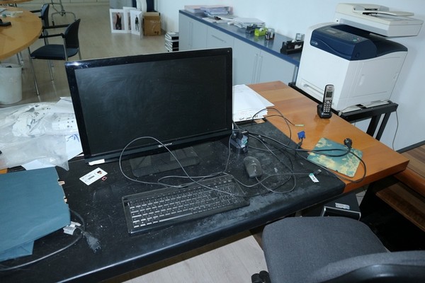 1#5354 Arredo ufficio e macchinari per produzione tessile in vendita - foto 40