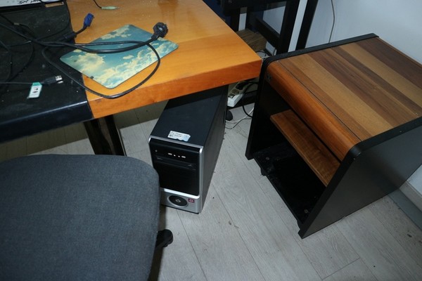 1#5354 Arredo ufficio e macchinari per produzione tessile in vendita - foto 41