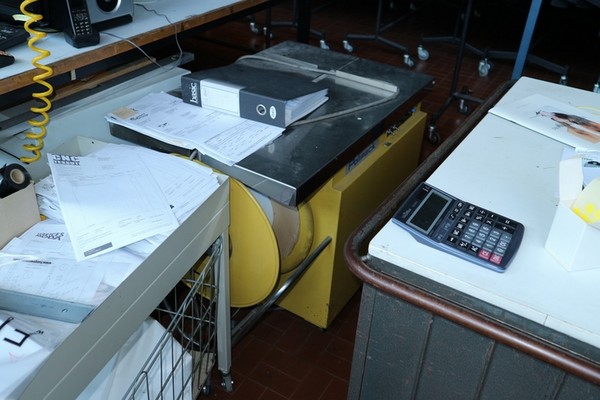1#5354 Arredo ufficio e macchinari per produzione tessile in vendita - foto 82