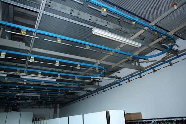 1#5354 Arredo ufficio e macchinari per produzione tessile in vendita - foto 84