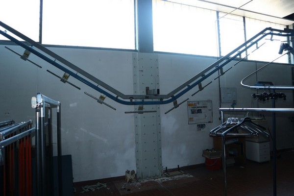 1#5354 Arredo ufficio e macchinari per produzione tessile in vendita - foto 86