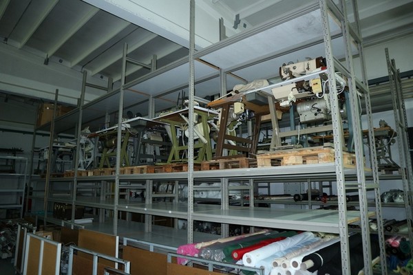 1#5354 Arredo ufficio e macchinari per produzione tessile in vendita - foto 115
