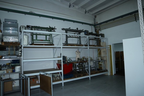 1#5354 Arredo ufficio e macchinari per produzione tessile in vendita - foto 118