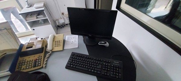 1#5365 Arredo ed attrezzatura informatica per ufficio in vendita - foto 10