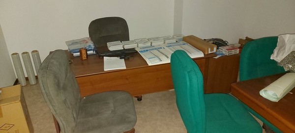 1#5365 Arredo ed attrezzatura informatica per ufficio in vendita - foto 45