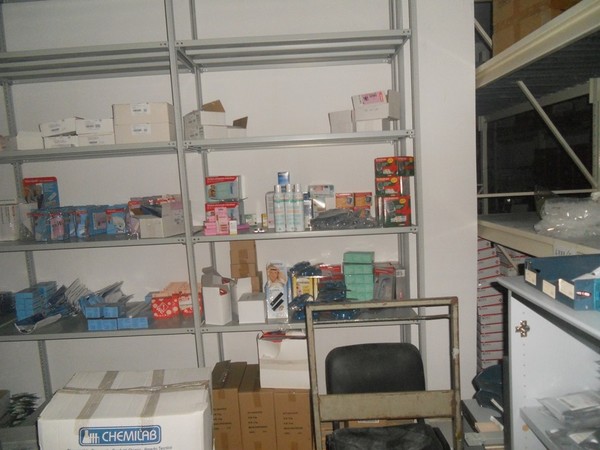 2#5365 Articoli medicali e da laboratorio in vendita - foto 3