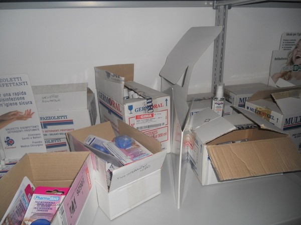 2#5365 Articoli medicali e da laboratorio in vendita - foto 72