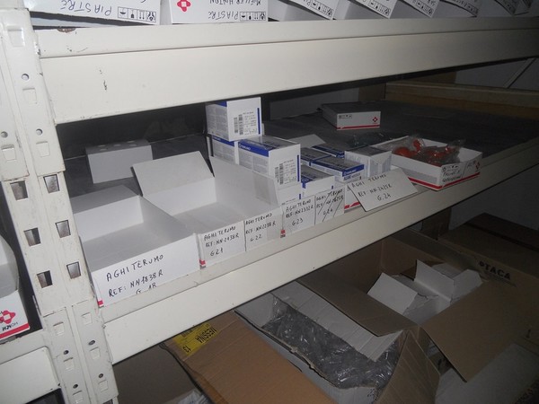 2#5365 Articoli medicali e da laboratorio in vendita - foto 155