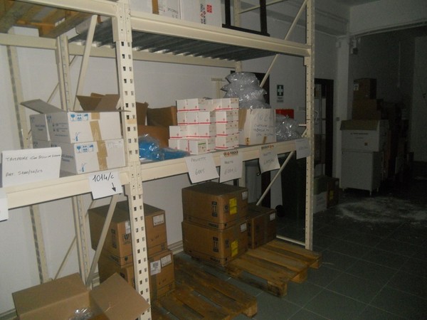 2#5365 Articoli medicali e da laboratorio in vendita - foto 229