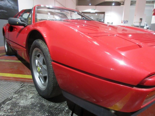 1#5366 Autovettura Ferrari 208 Gts turbo in vendita - foto 15