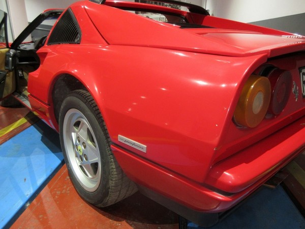 1#5366 Autovettura Ferrari 208 Gts turbo in vendita - foto 23